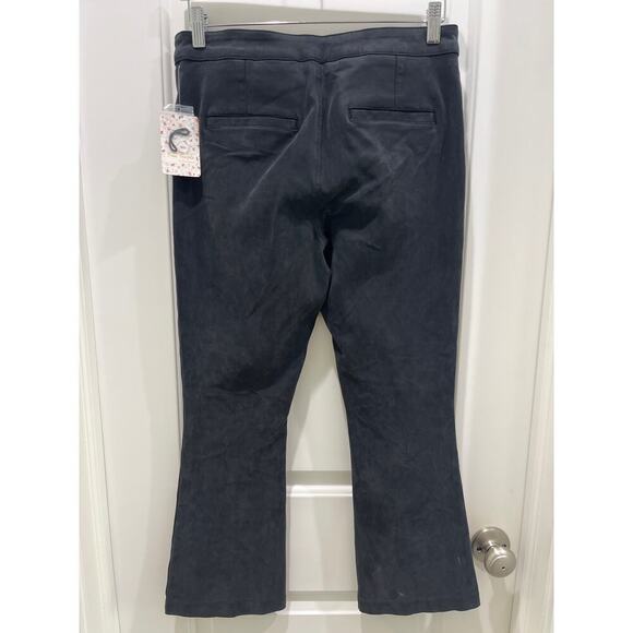 NWT Free People Faux Suede Black Stretch Cropped Pant Sz 8 - Picture 5 of 9